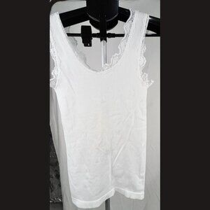 Suzette Women’s White Tank Top One Size Sleeveless Basic Lightweight Casual